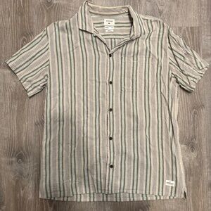 Quiksilver camp style button up